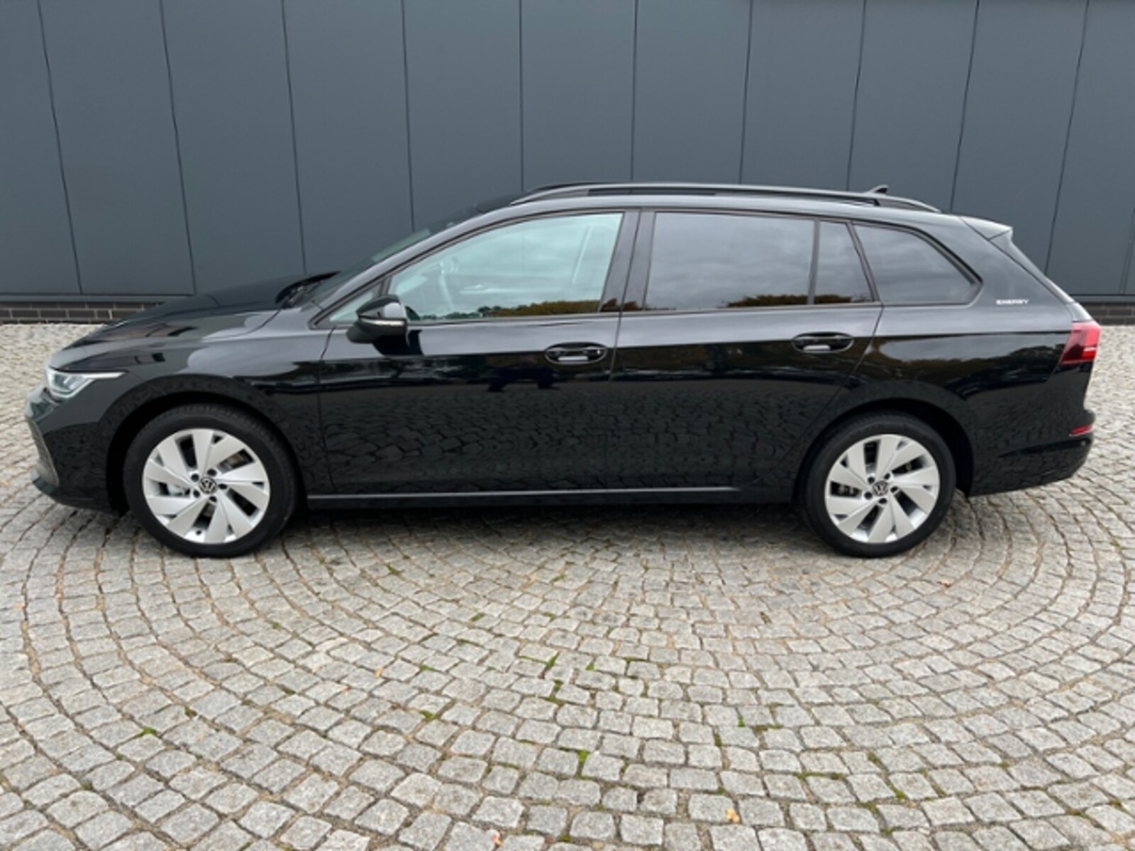 Volkswagen Golf Variant – Bild 3