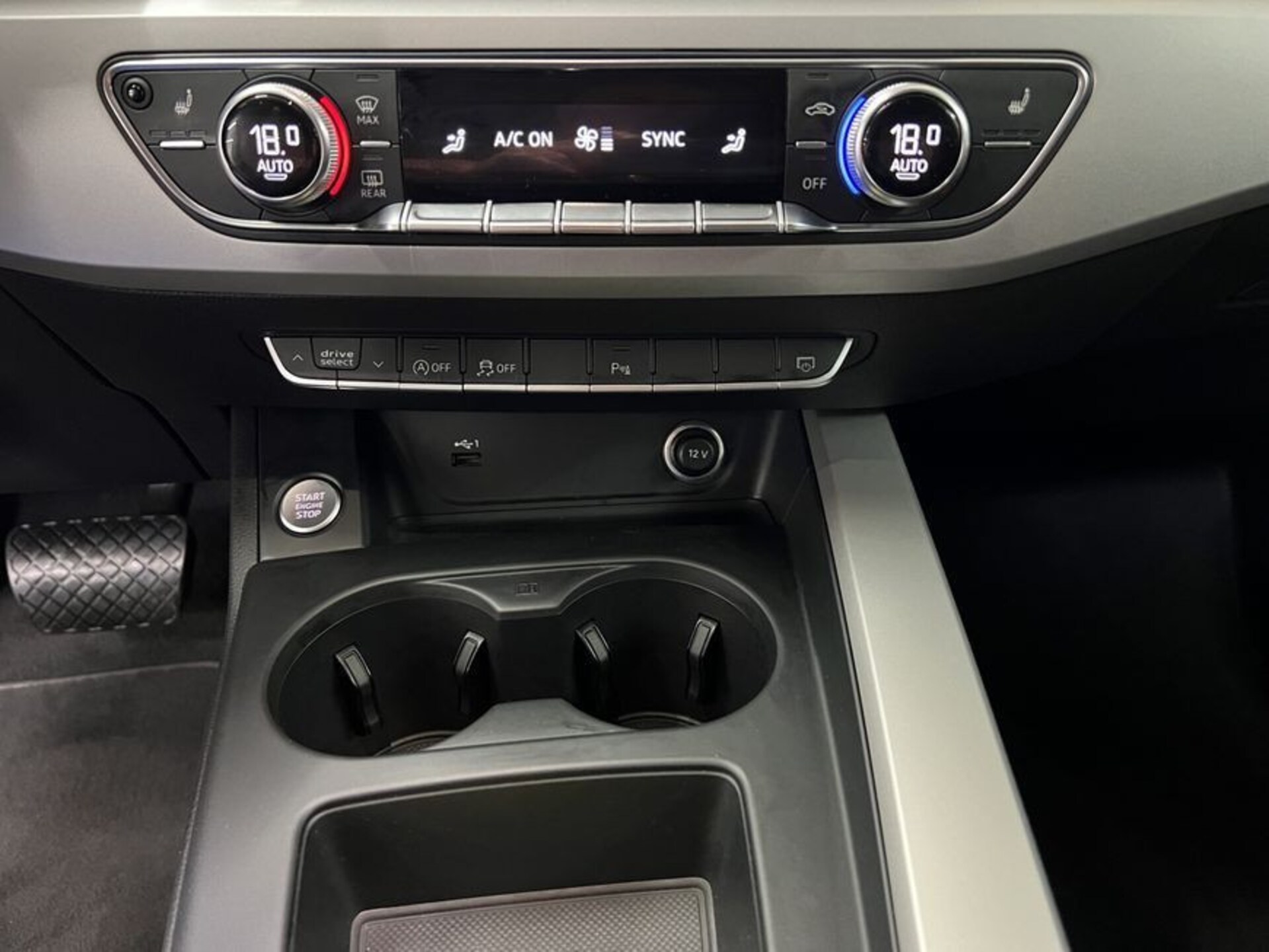 Audi A4 Avant S line