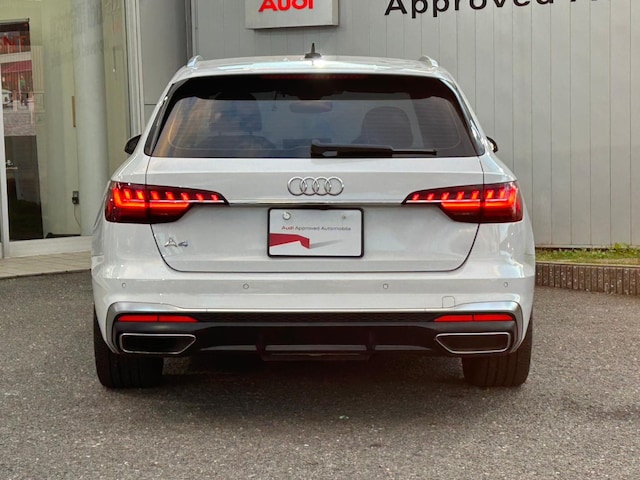 Audi A4 Avant 35 TDI S line 120(163) kW(PS) S tronic for more details contact your dealer