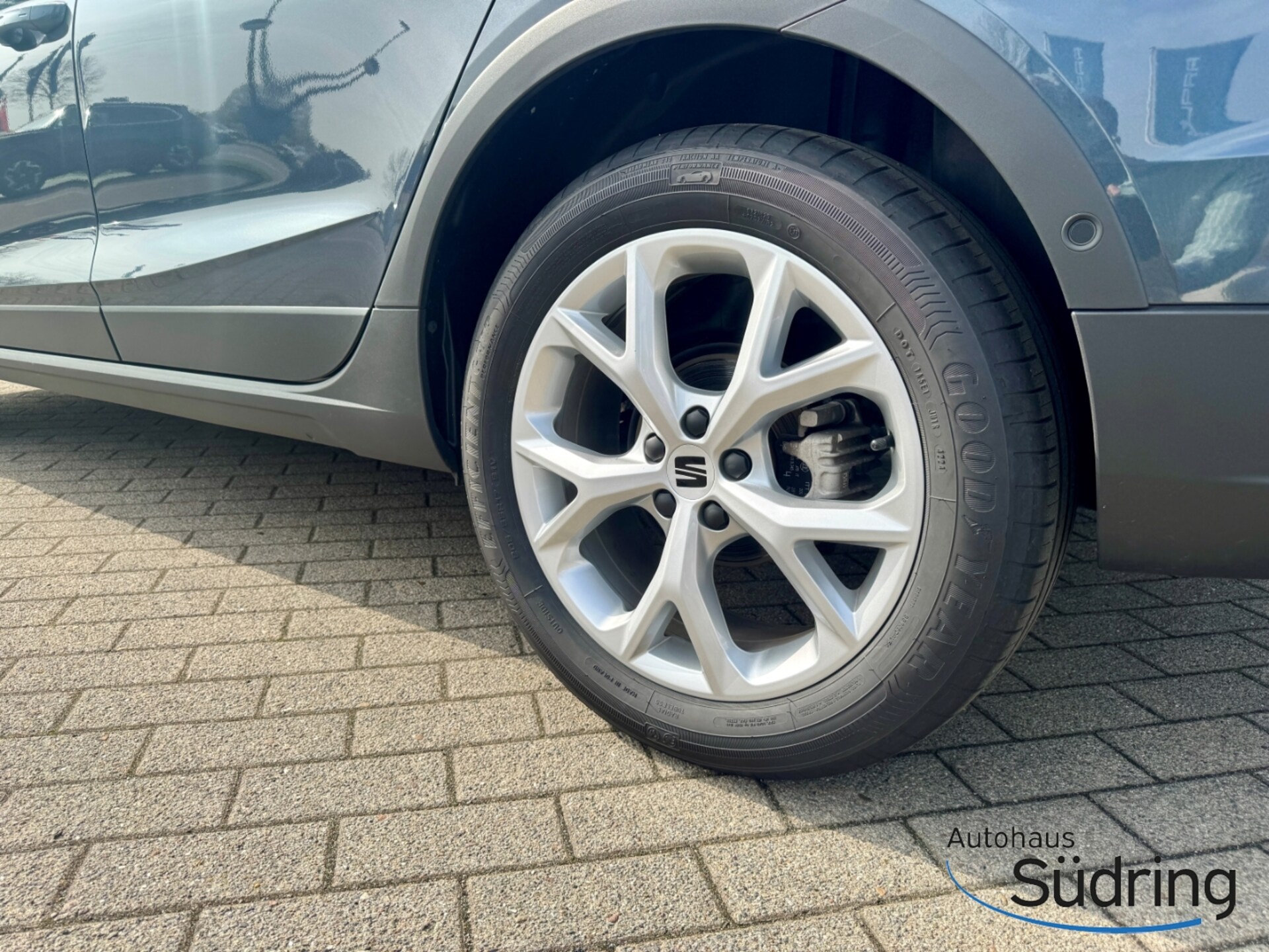 SEAT Arona FR