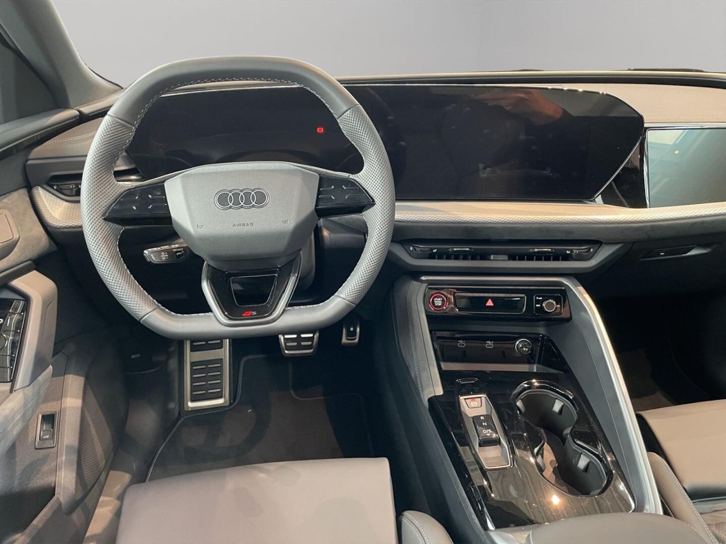 Bild über Audi SQ5 SUV TFSI 270 kW S tronic - für weitere Informationen kontaktieren Sie den Audi Partner