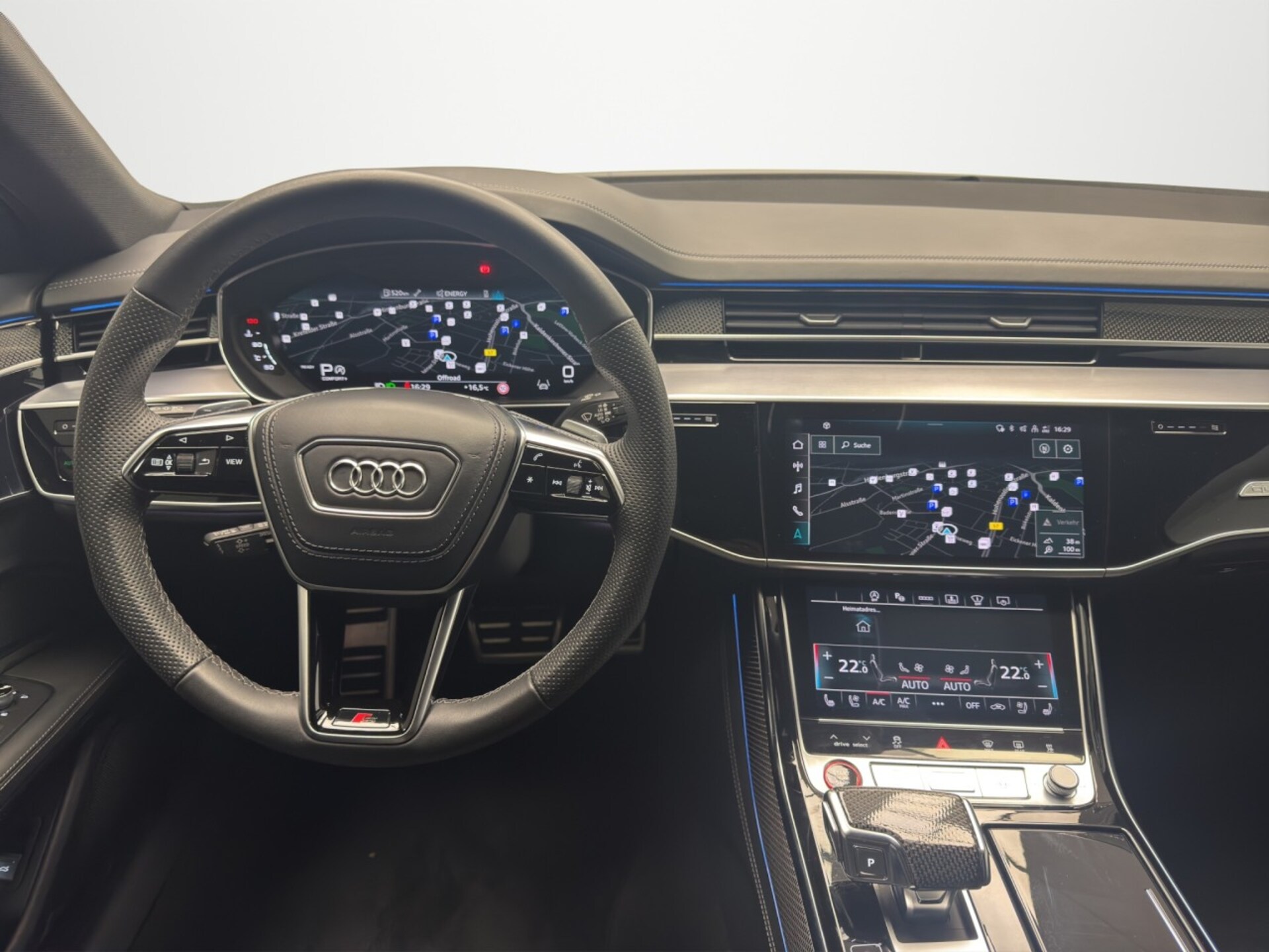 Audi S8