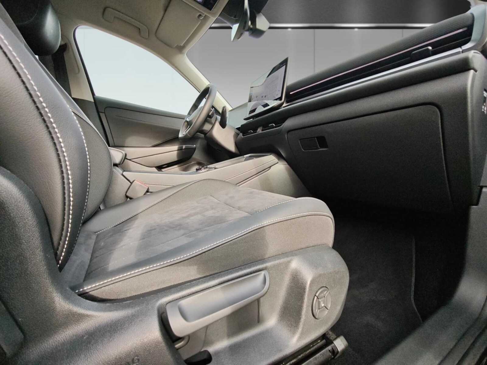 Volkswagen T-Roc – Bild 16