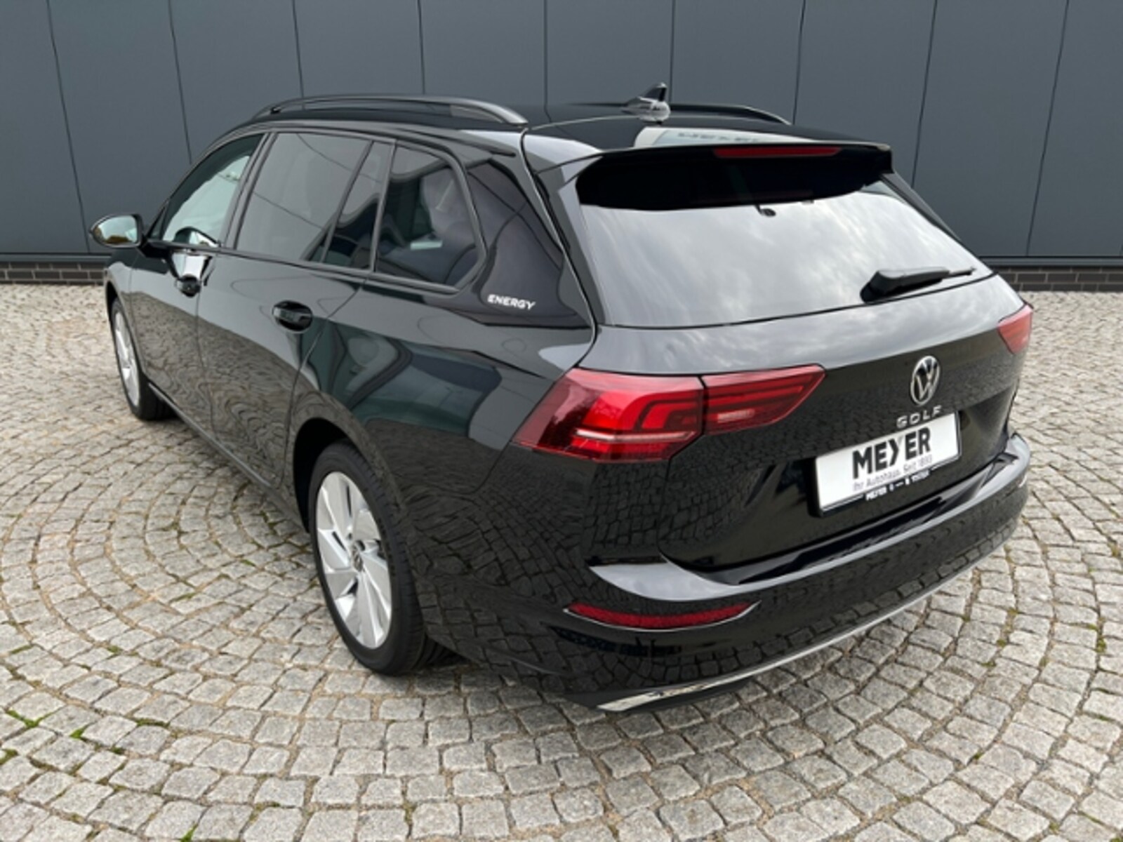 Volkswagen Golf Variant – Bild 4