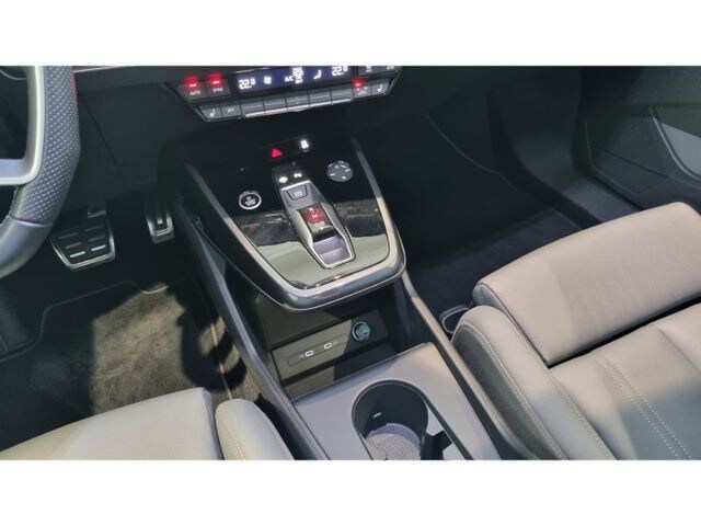 Image about Audi Q4 e-tron 35 e-tron