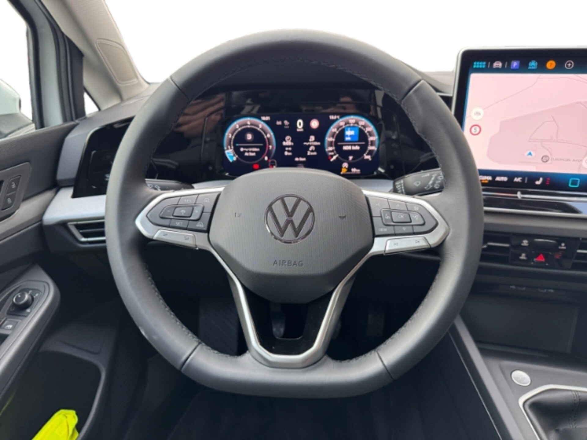 Volkswagen Golf Life
