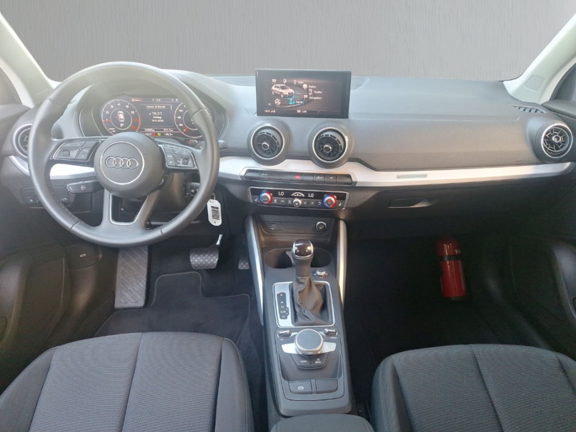 Audi Q2 S line
