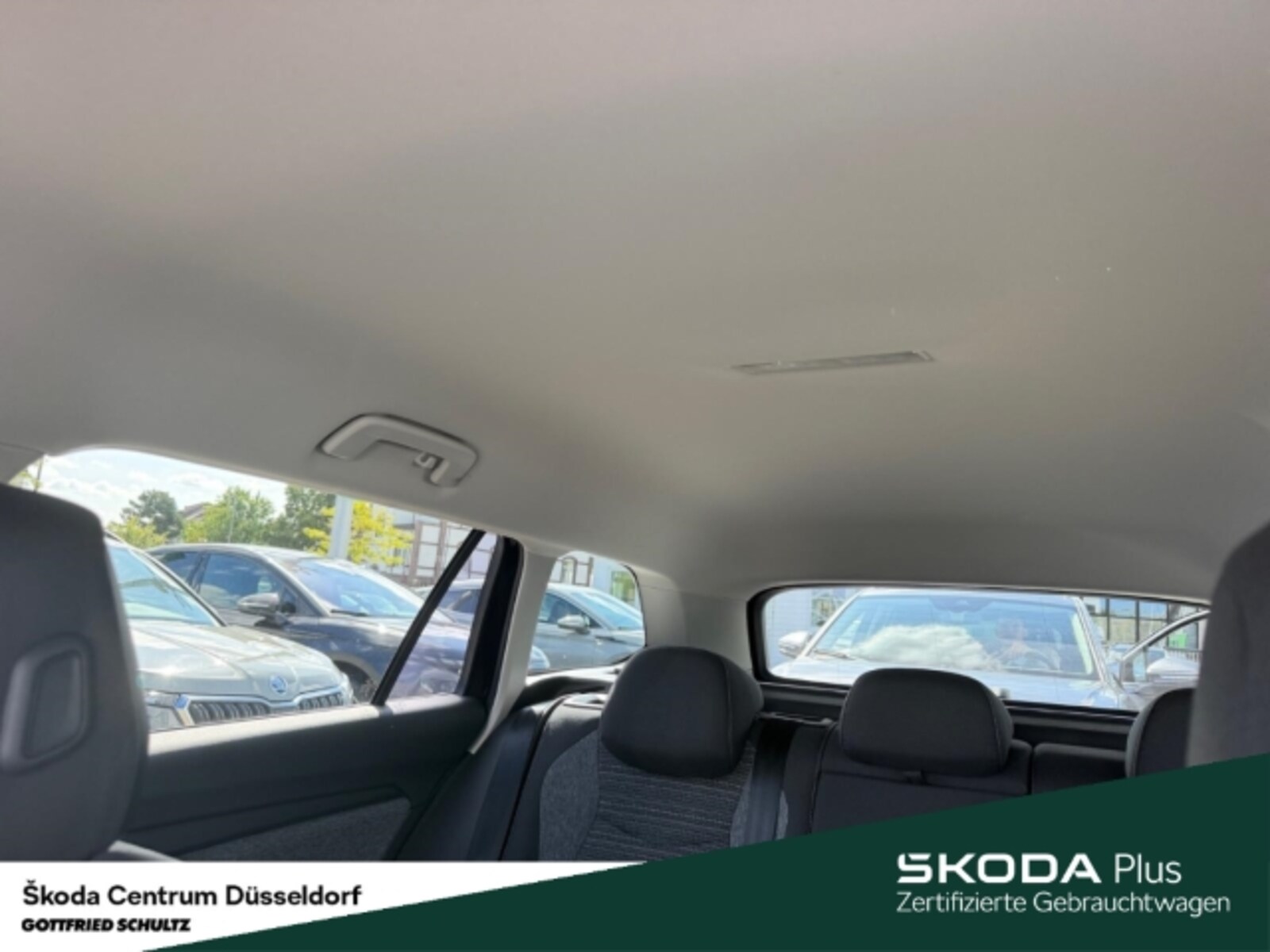 Škoda Superb Combi – Bild 23