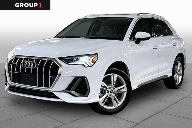 2022 Audi Q3