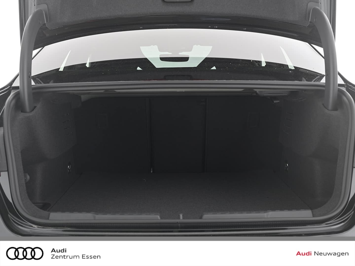 Bild über Audi RS 3 Limousine TFSI quattro 294 kW S tronic - für weitere Informationen kontaktieren Sie den Audi Partner