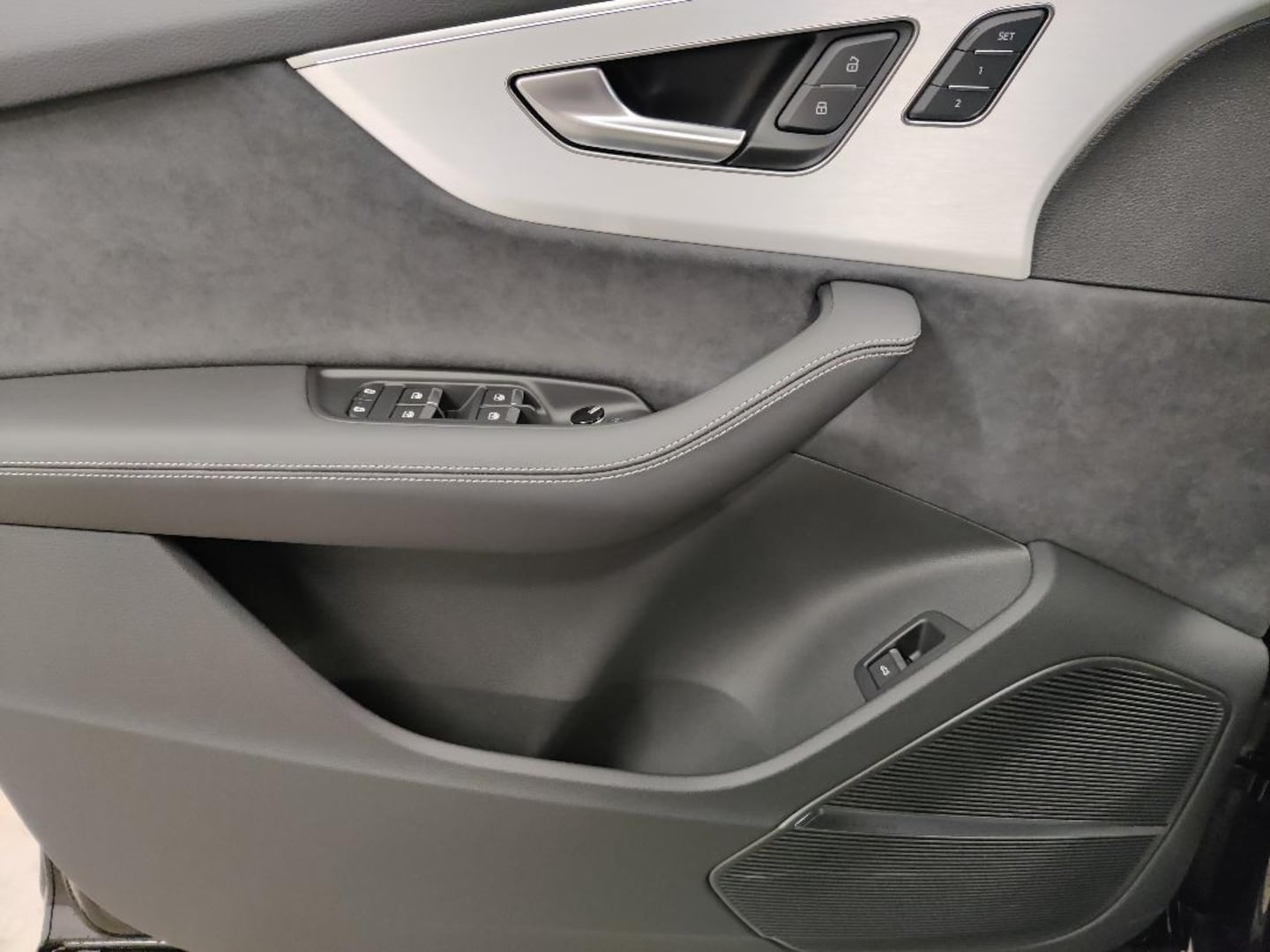 Bild über Audi Q7 SUV S line business TDI quattro 210 kW tiptronic - für weitere Informationen kontaktieren Sie den Audi Partner