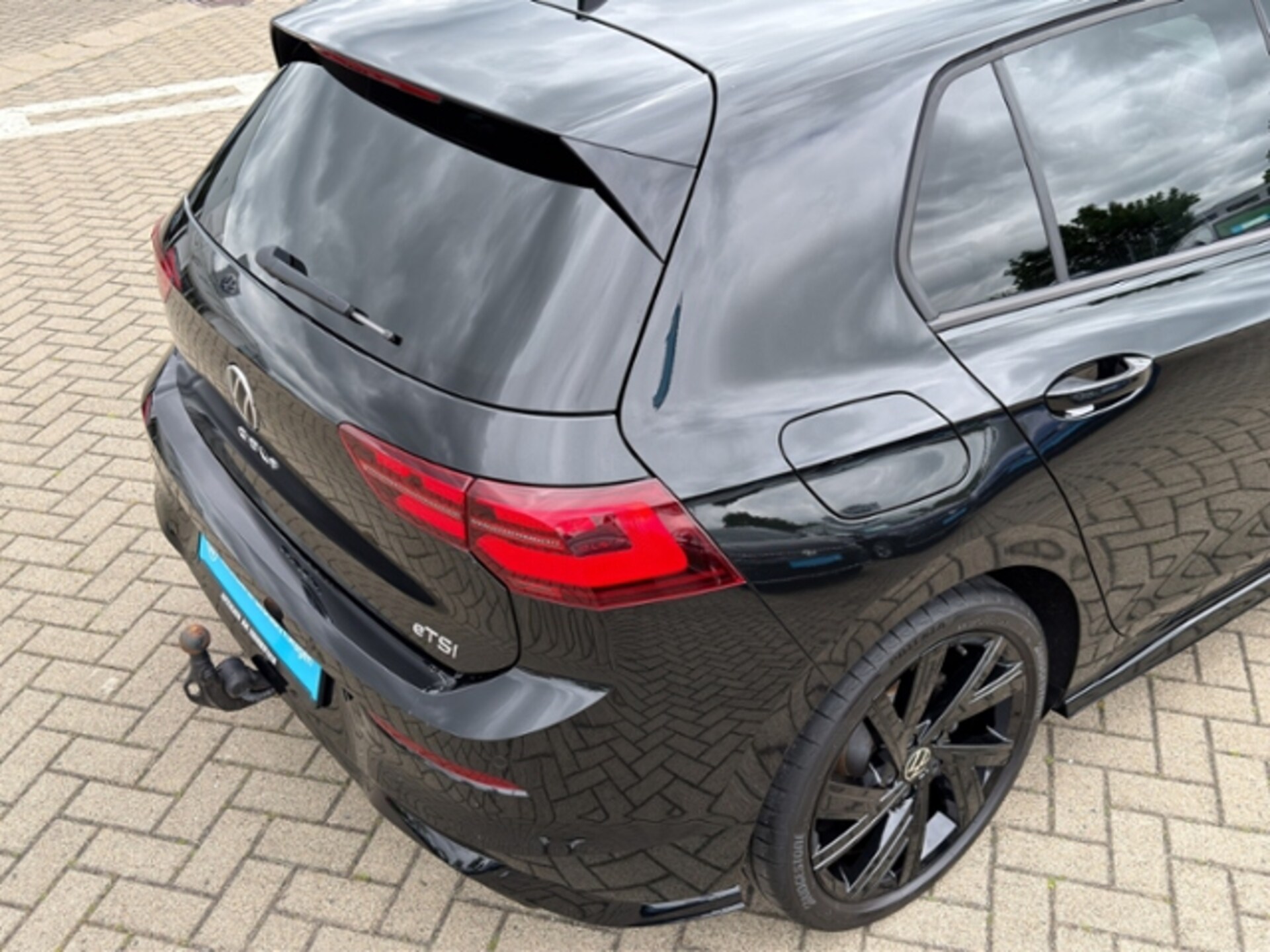 Volkswagen Golf R-Line