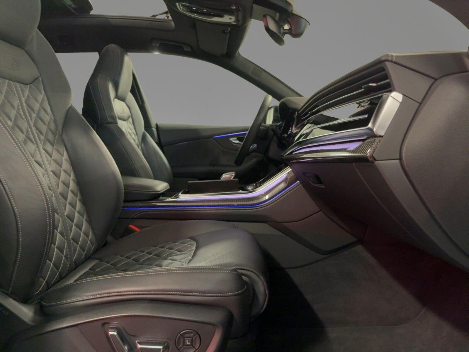 Audi SQ8 – Bild 9