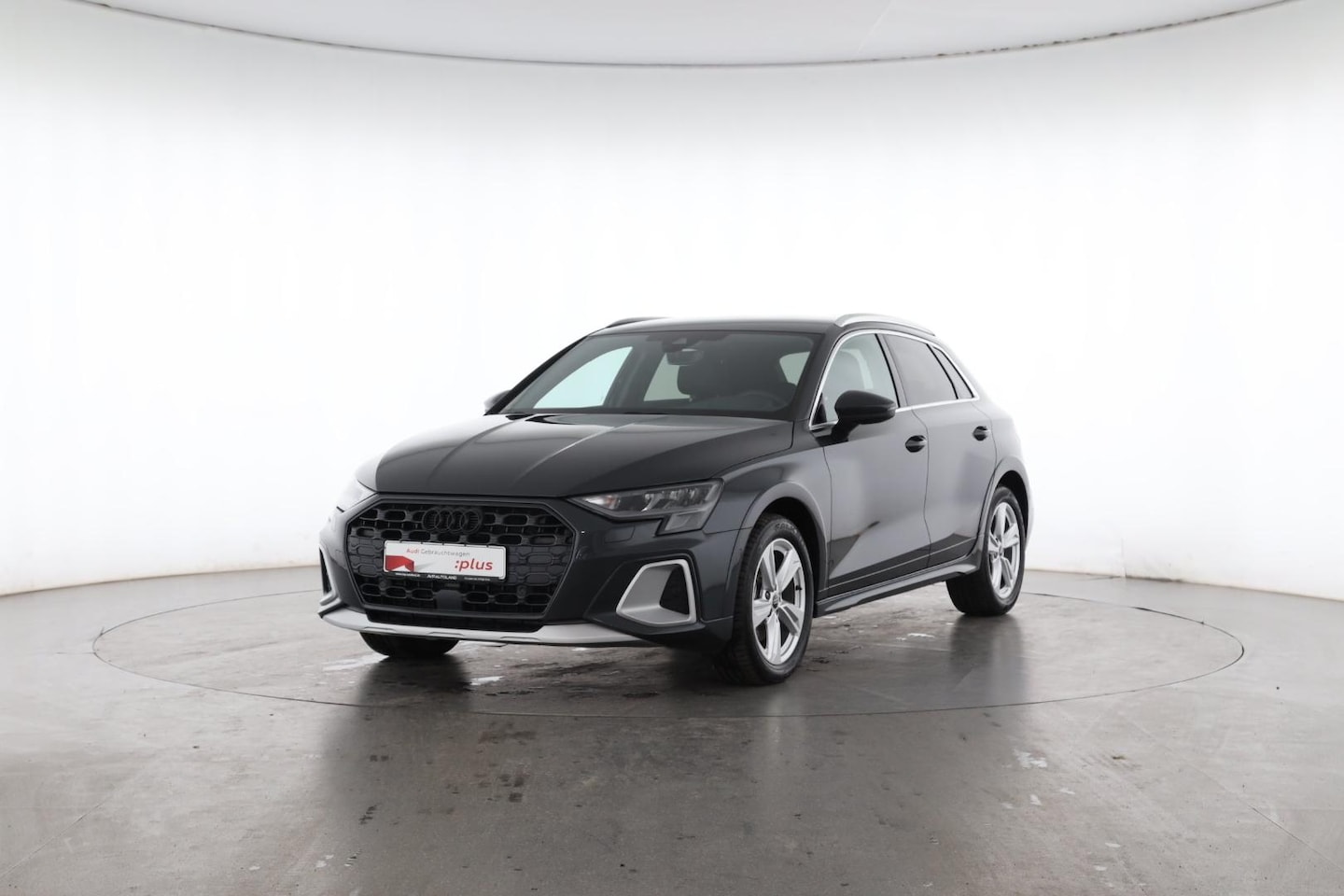 Bild über Audi A3 allstreet 35 TFSI S tronic - für weitere Informationen kontaktieren Sie den Audi Partner