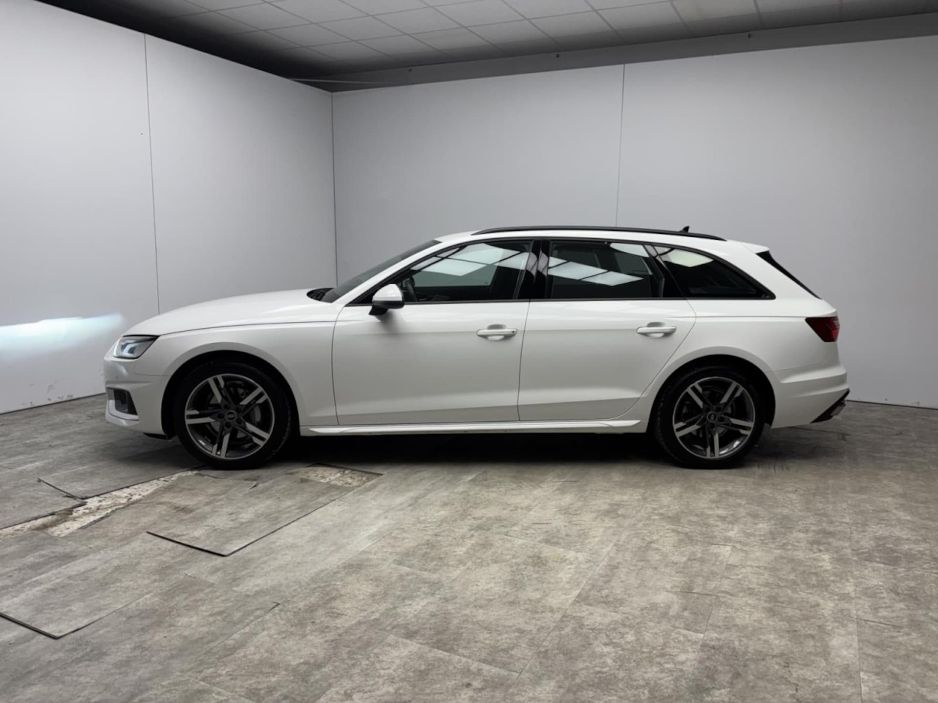 Audi A4 Avant Advanced