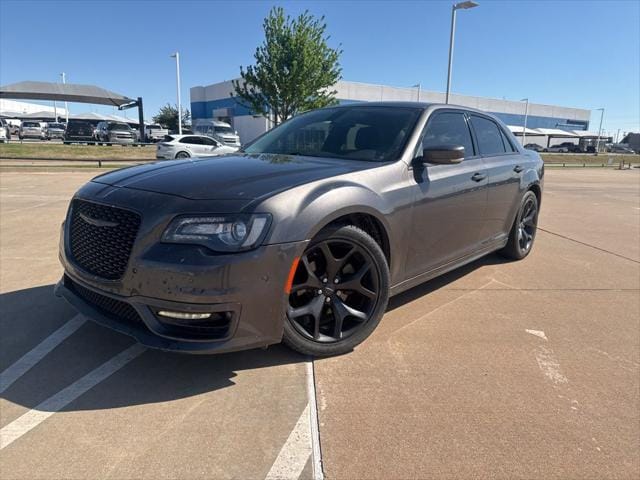 2021 Chrysler 300 Touring