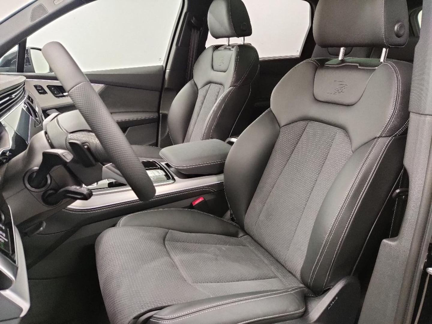 Bild über Audi Q7 SUV S line business TDI quattro 210 kW tiptronic - für weitere Informationen kontaktieren Sie den Audi Partner
