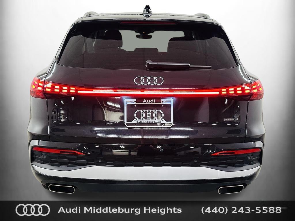 2025 Audi Q5 Premium - Photo 7