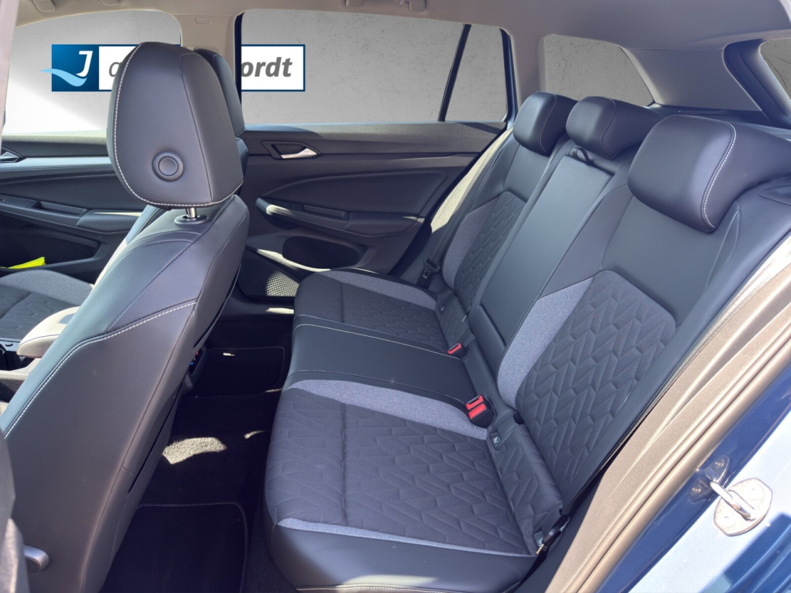 Volkswagen Golf Variant – Bild 8