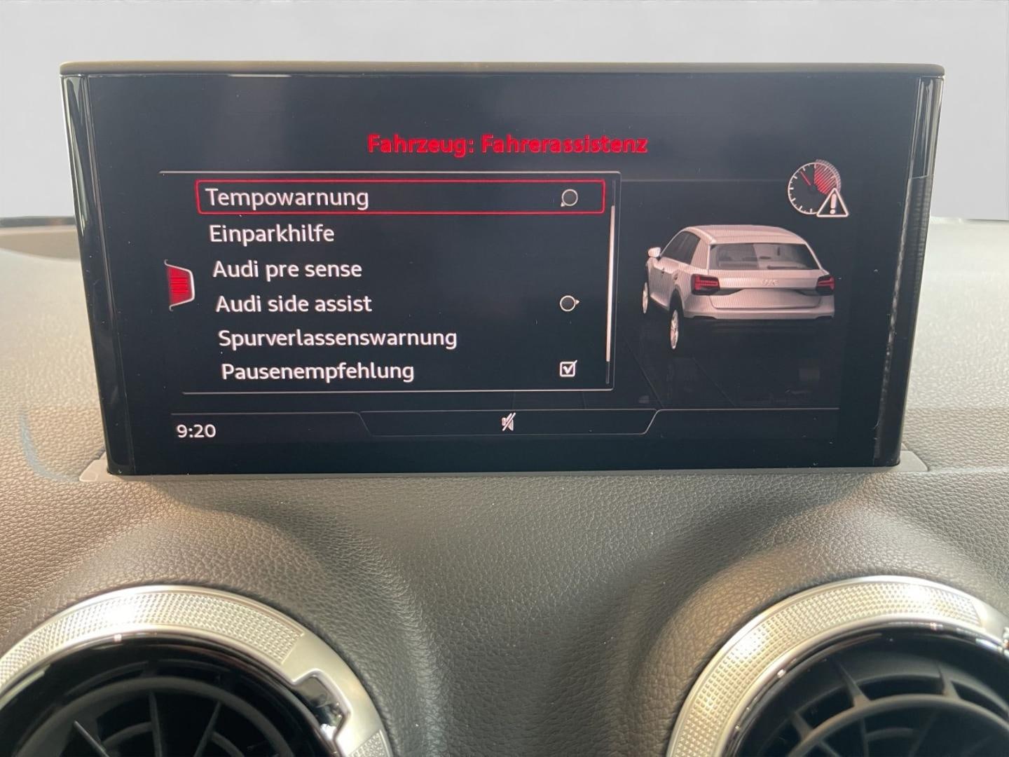 Bild über Audi Q2 S line 40 TFSI quattro S tronic - für weitere Informationen kontaktieren Sie den Audi Partner