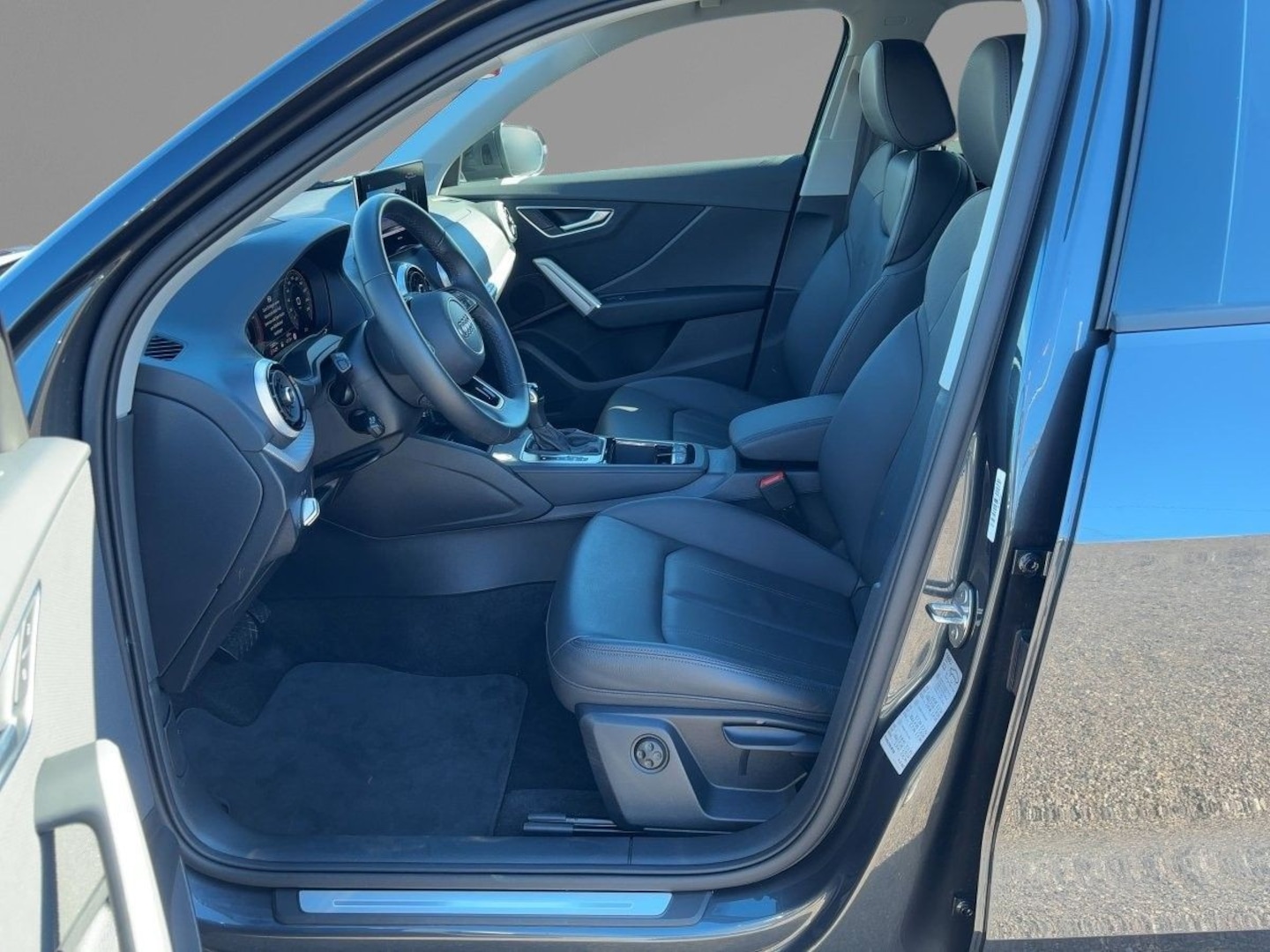 Bild über Audi Q2 advanced 40 TFSI quattro S tronic - für weitere Informationen kontaktieren Sie den Audi Partner