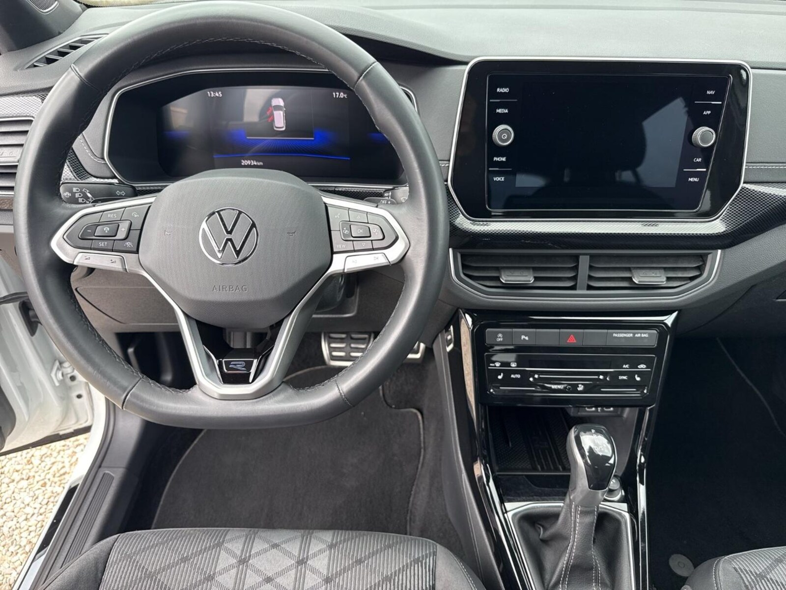 Volkswagen T-Cross – Bild 11
