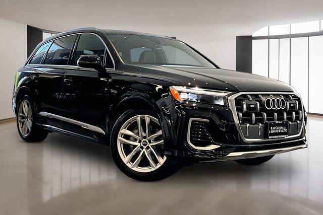 2025 Audi Q7 55 Premium Plus quattro Tiptronic's photo