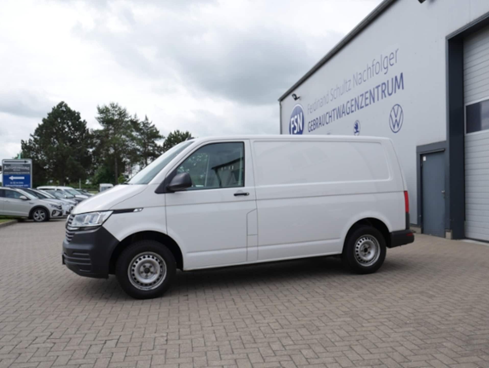 Volkswagen T6.1 Transporter Kasten kurzer Radstand