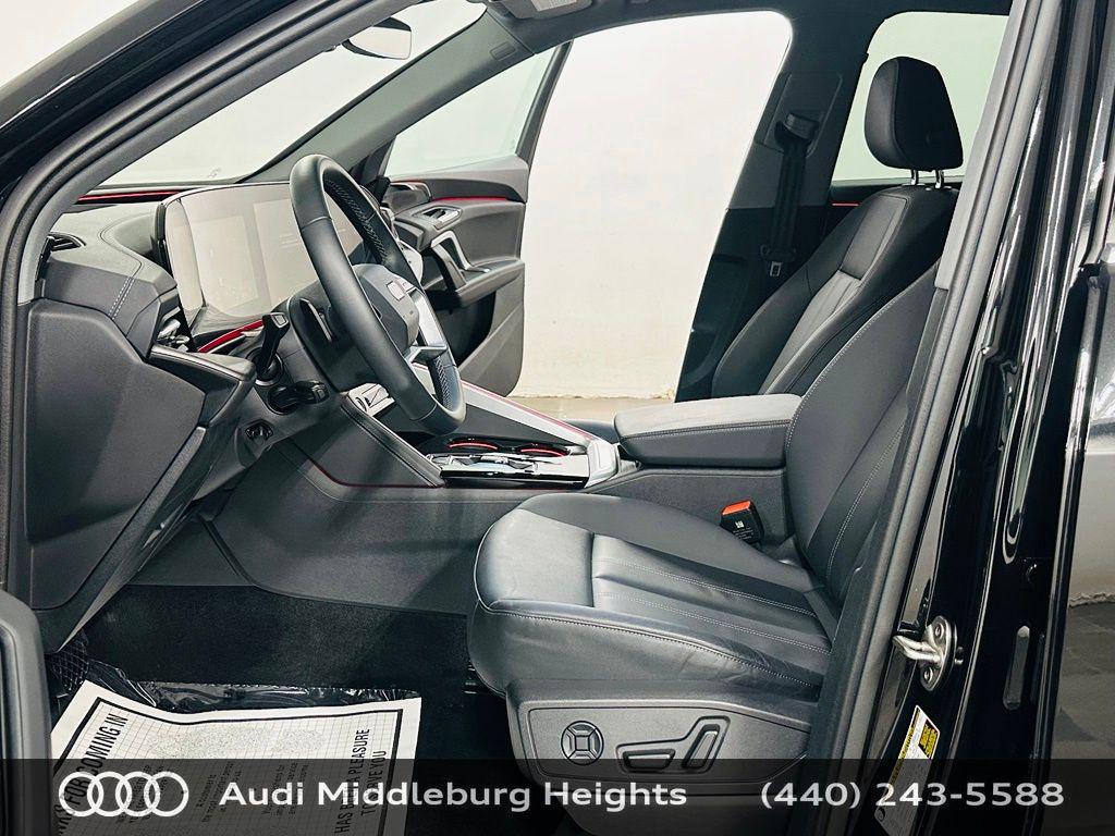 2025 Audi Q5 Premium - Photo 11