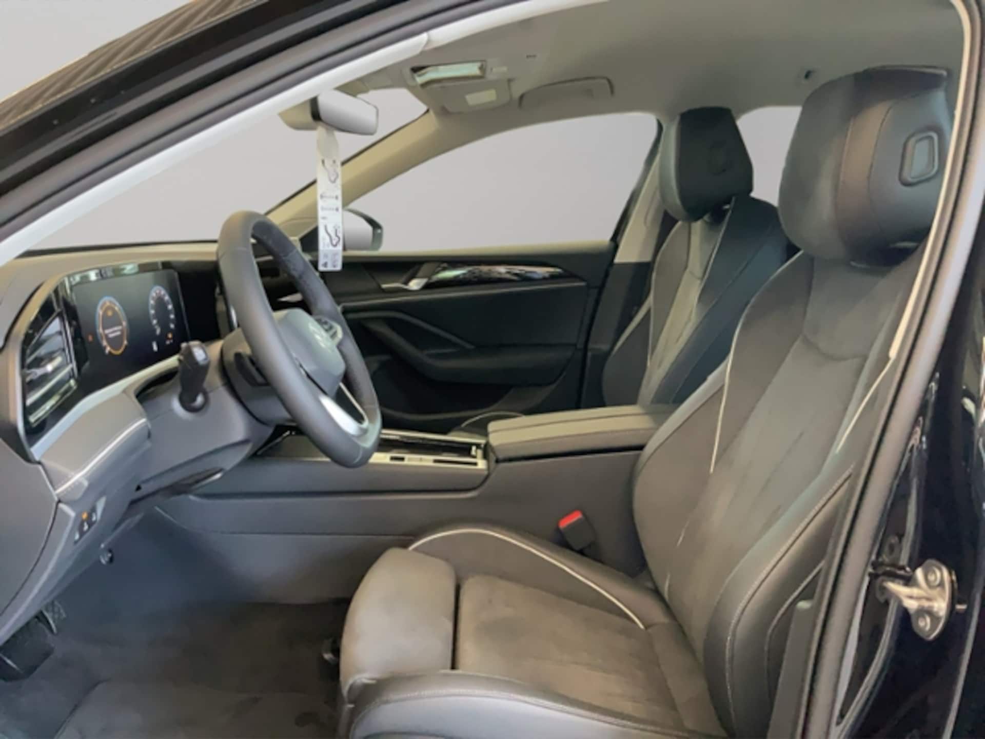 Volkswagen Passat Elegance