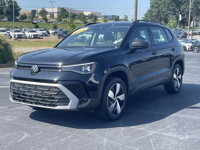 2025 Volkswagen Taos
