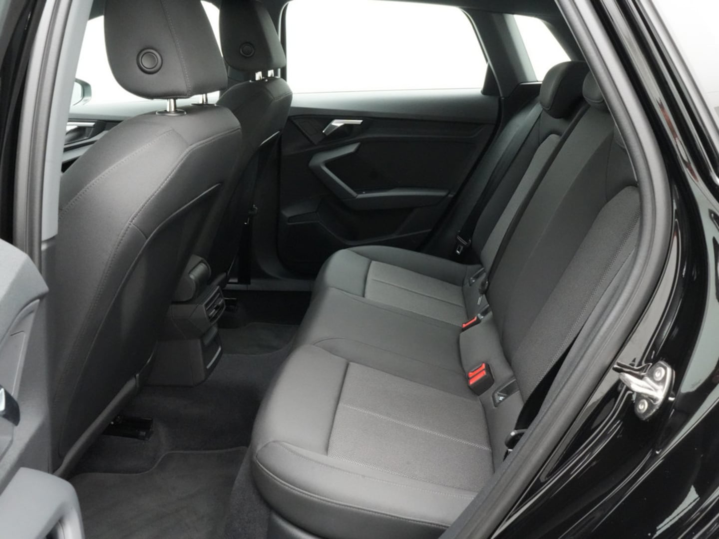 Bild über Audi A3 Sportback TFSI e 40 TFSI e S tronic - für weitere Informationen kontaktieren Sie den Audi Partner