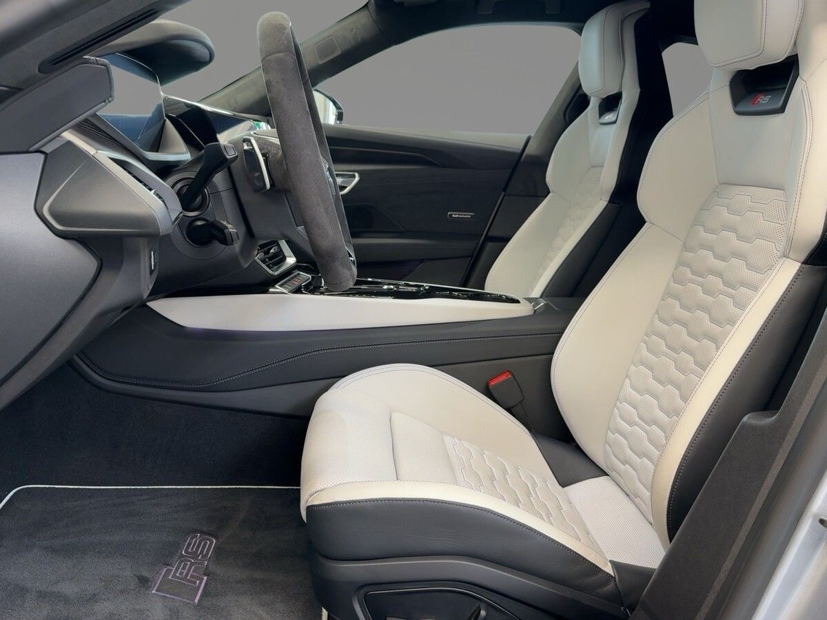 Image about Audi RS e-tron GT e-tron quattro