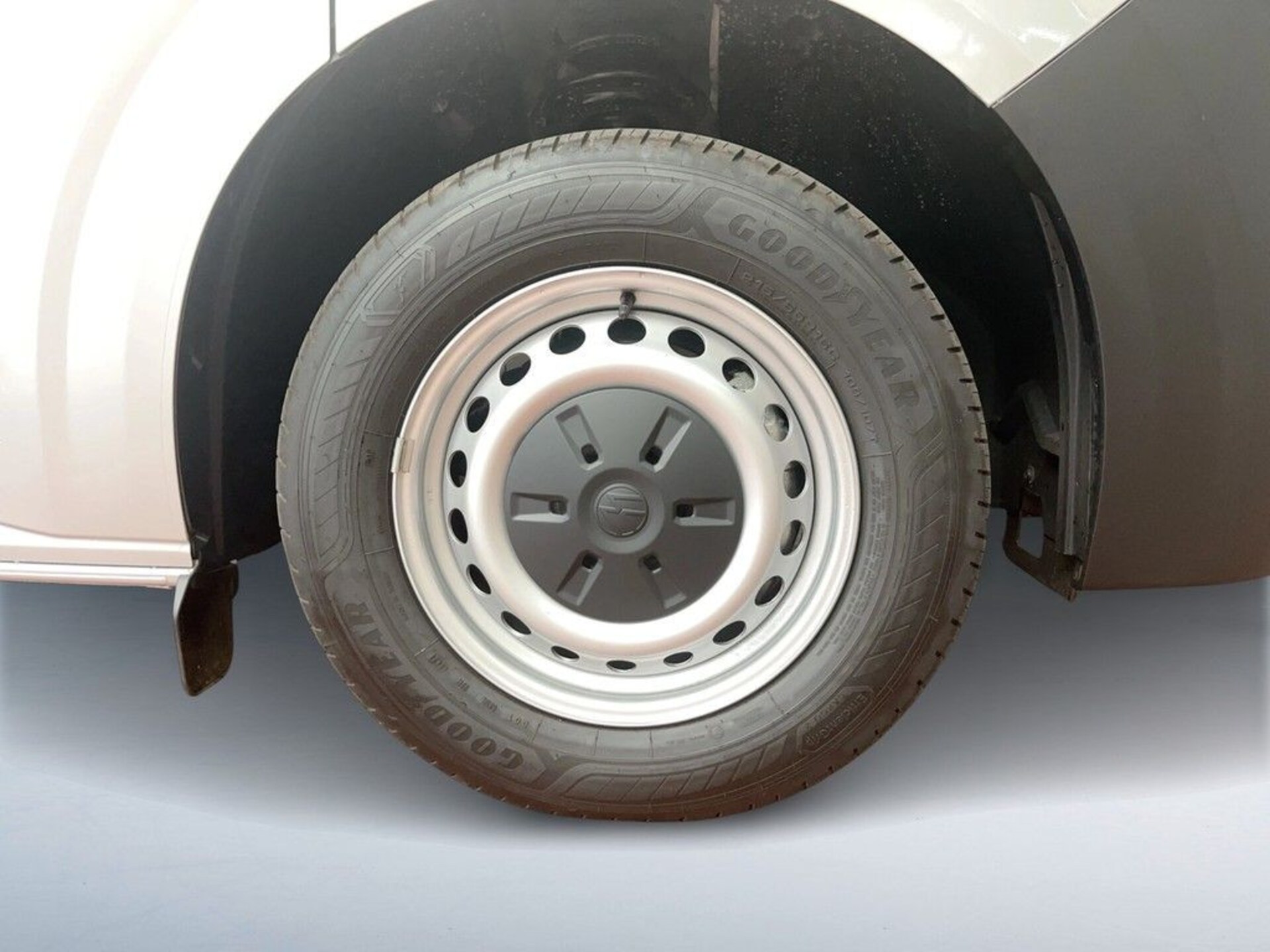 Volkswagen Transporter Kasten kurzer Radstand
