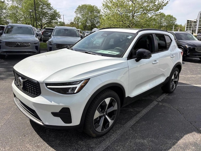 2026 Volvo XC40