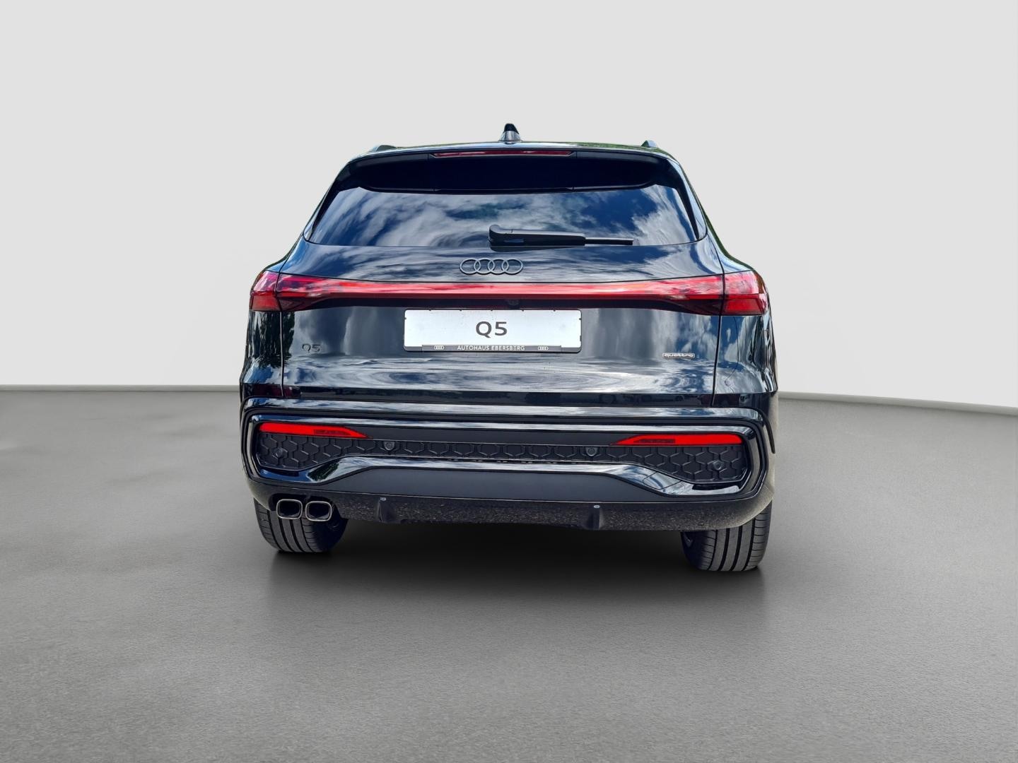 Bild über Audi Q5 SUV TDI quattro 150 kW S tronic - für weitere Informationen kontaktieren Sie den Audi Partner