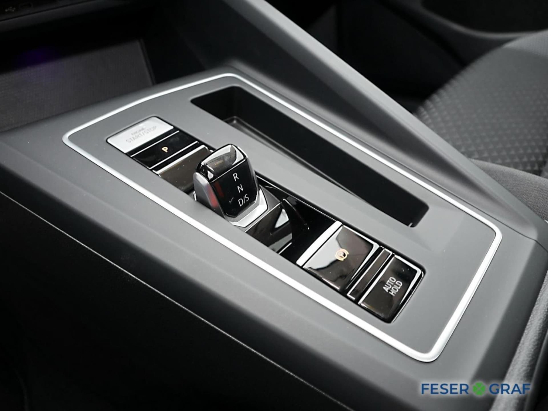 Volkswagen Golf Active
