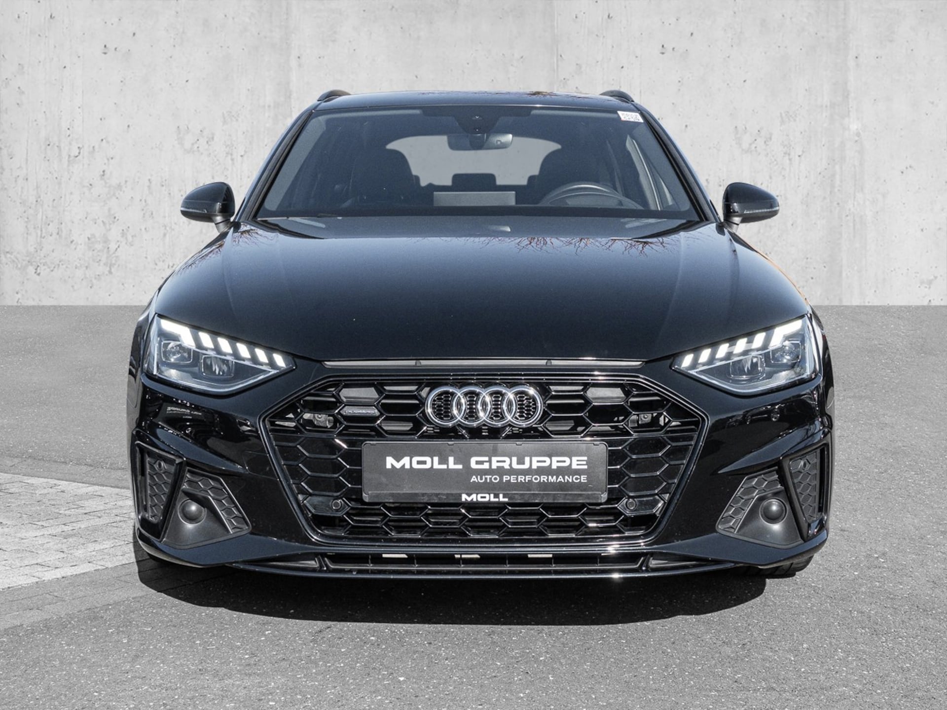 Audi A4 Avant S line