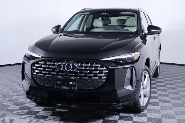 2025 Audi Q5 40 Premium Plus's photo