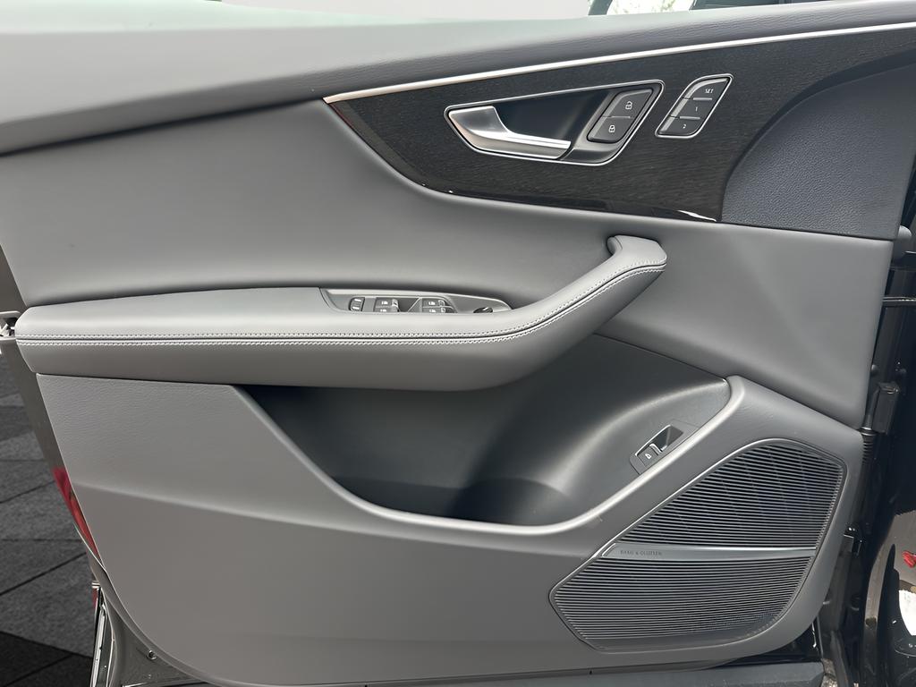 2026 Audi Q8 Premium Plus - Photo 11