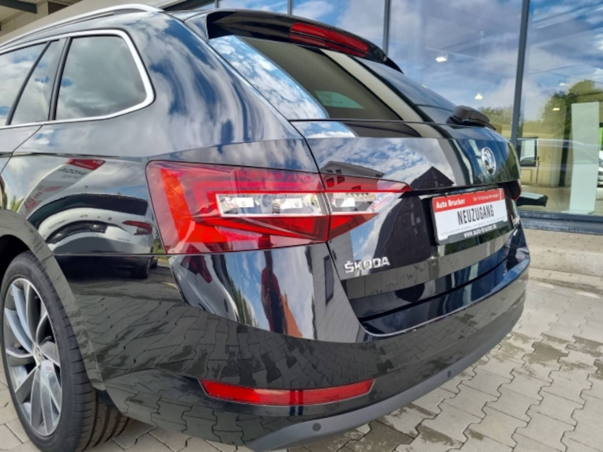 Skoda Superb Combi Laurin & Klement