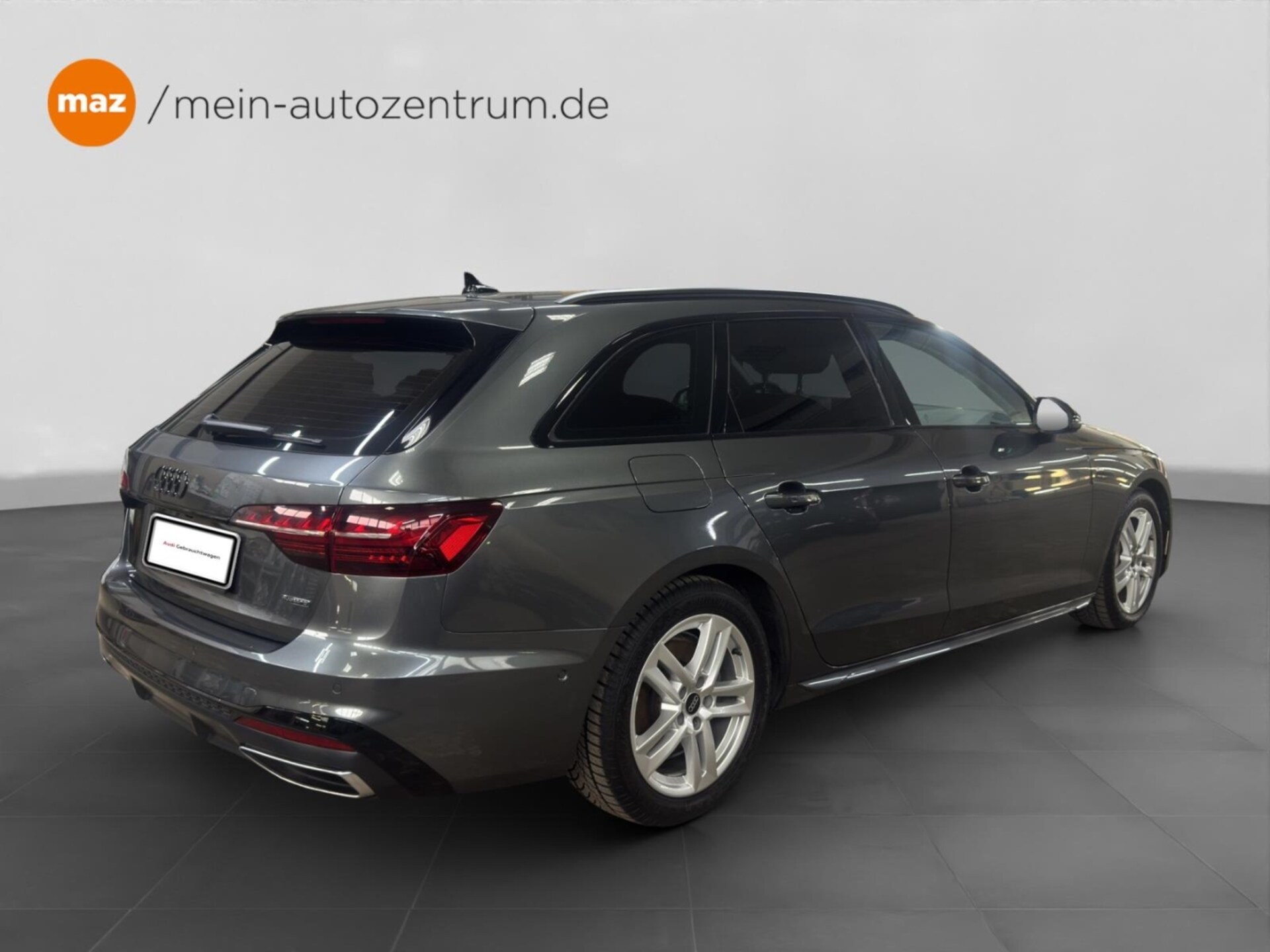 Audi A4 Avant S line
