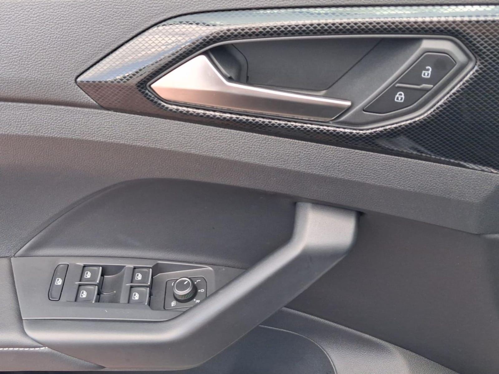 Volkswagen T-Cross – Bild 7
