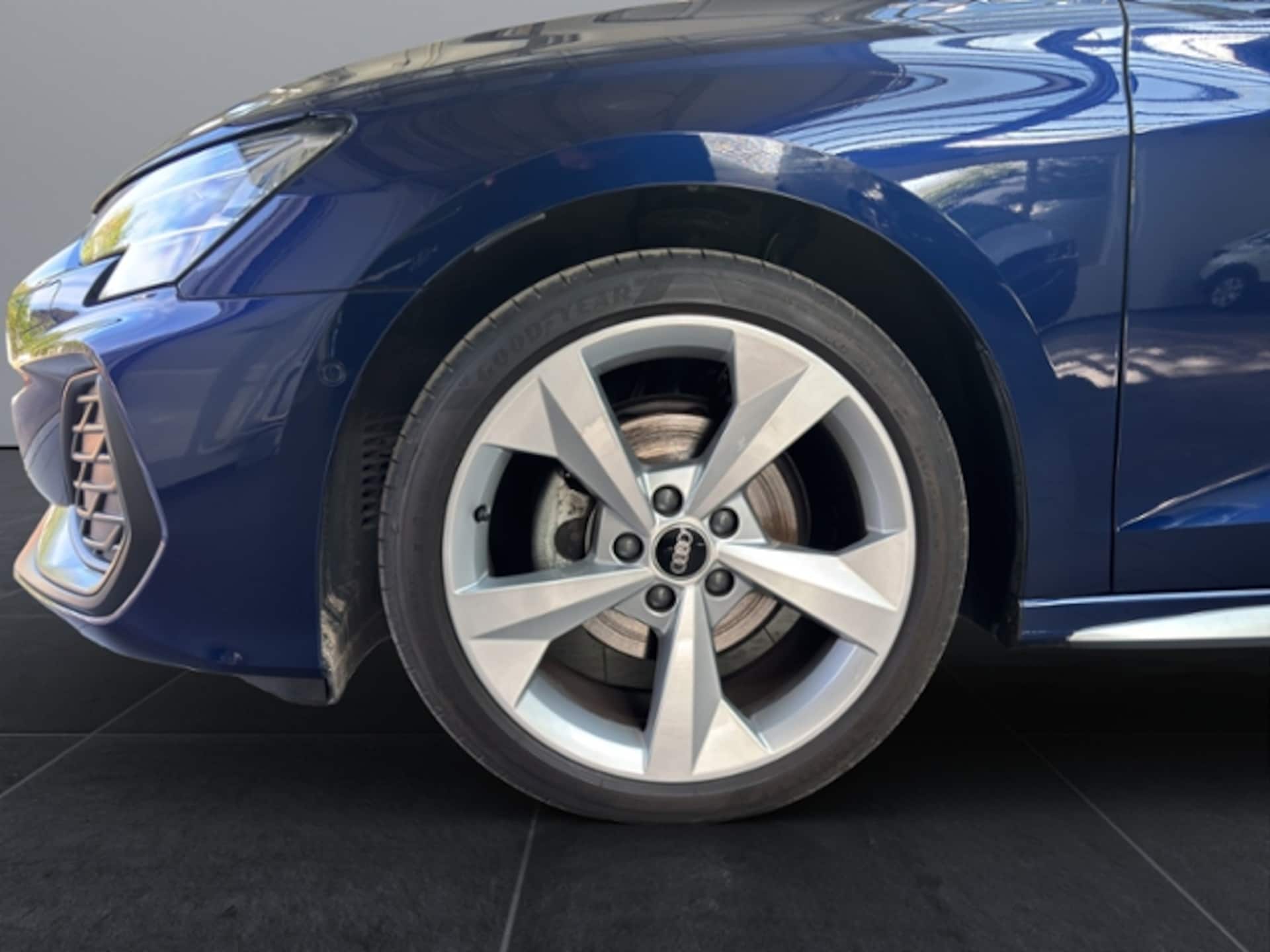 Audi A3 Sportback S line