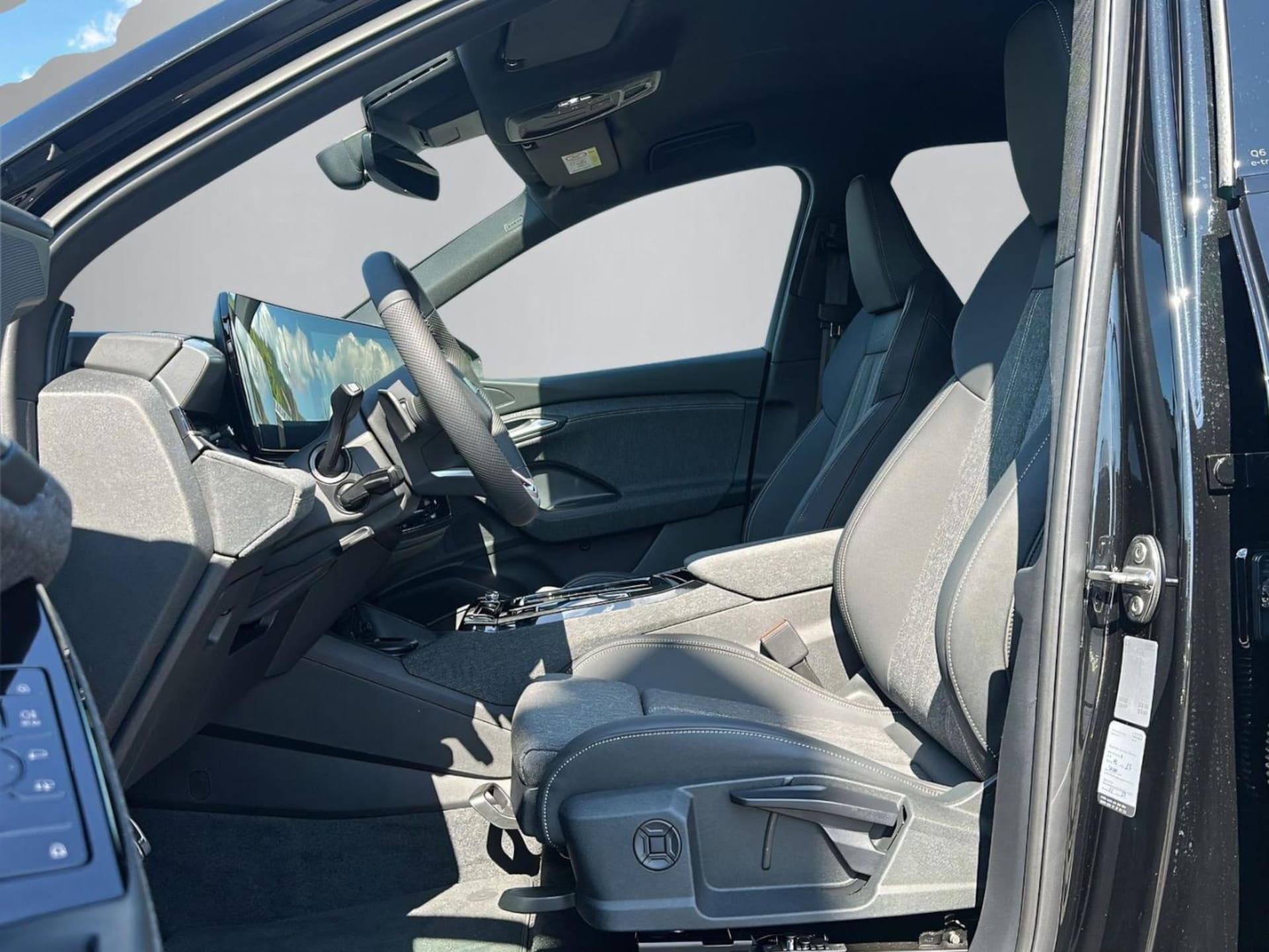 Audi Q6 SUV e-tron