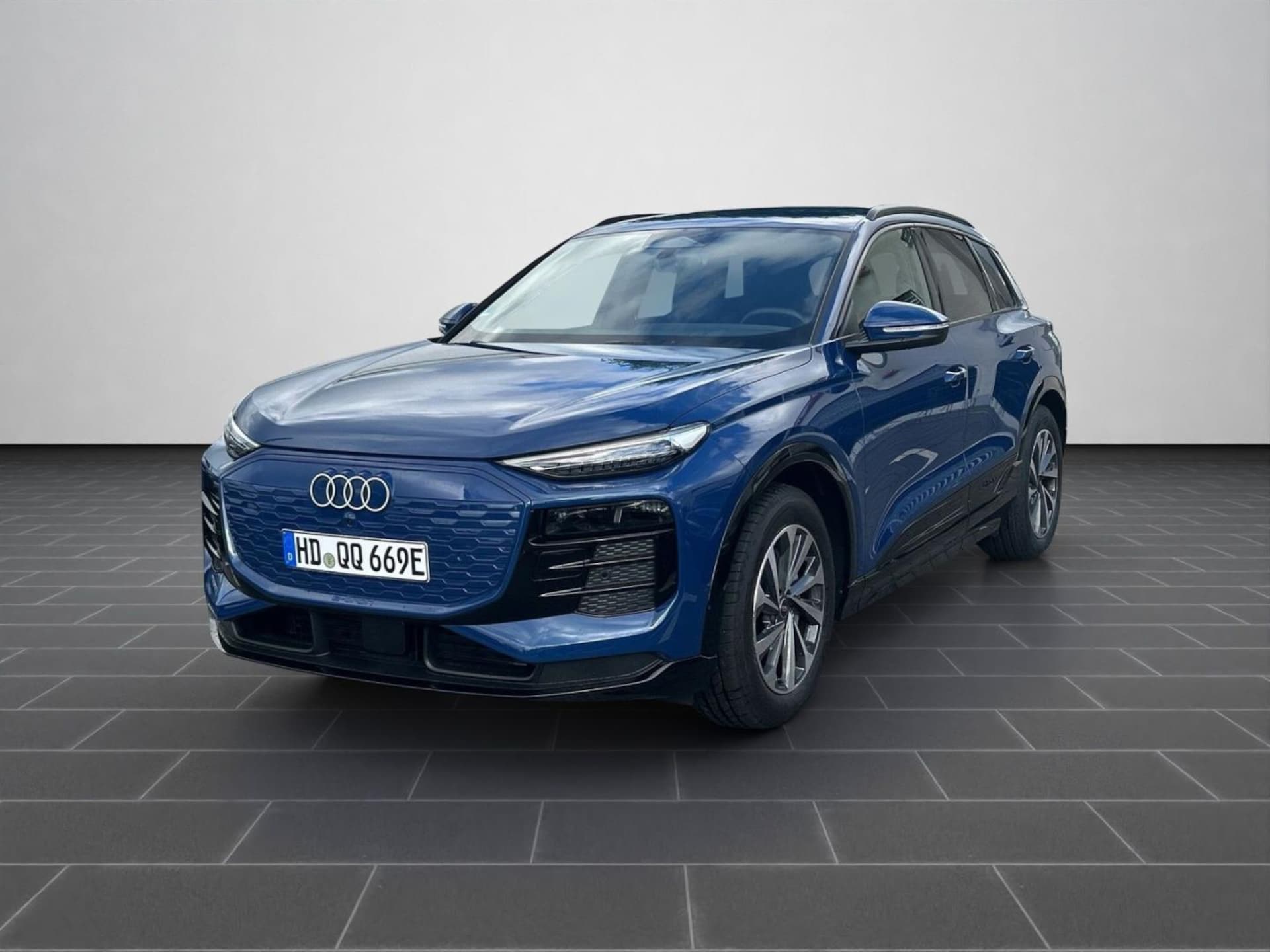 Audi Q6 SUV e-tron