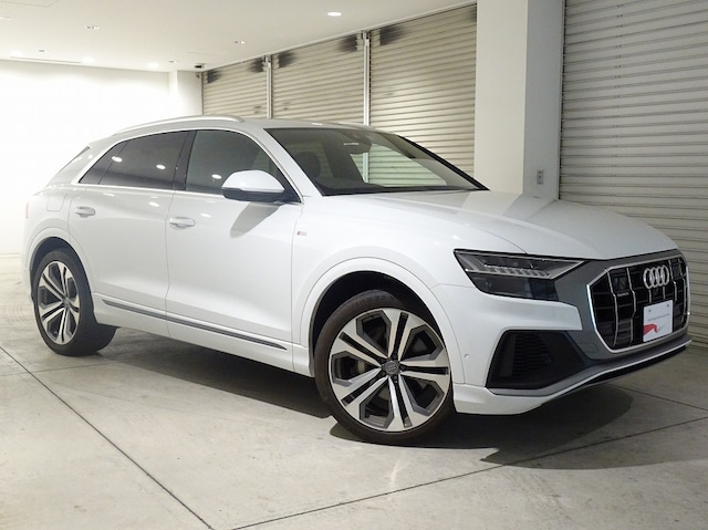 Image about Audi Q8 55 TFSI quattro debut package S line