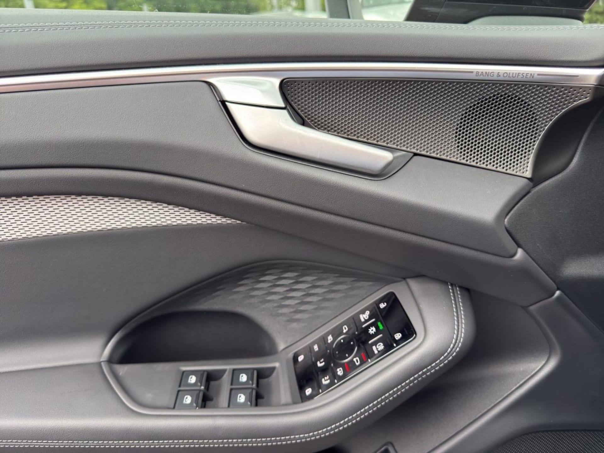 Audi A6 Avant edition one