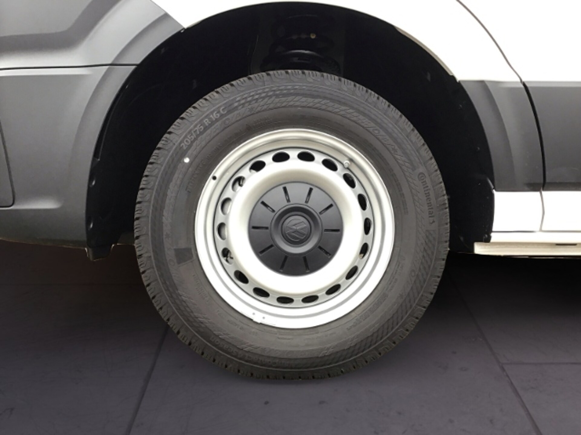 Volkswagen Crafter Kasten langer Radstand