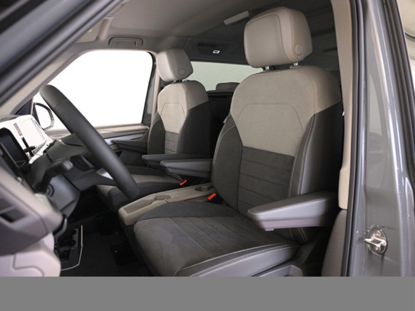 Volkswagen Multivan Langversion – Bild 11
